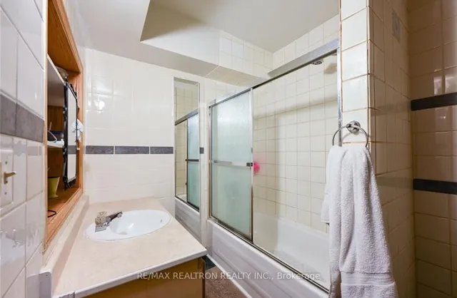 Additional image 18 of 83 Magill St