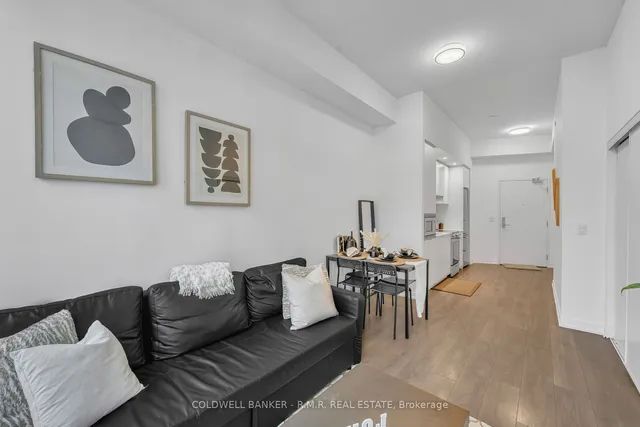 Additional image 11 of 49 East Liberty St Unit 2601