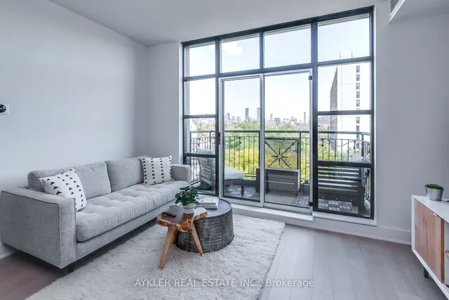 Additional image 5 of 901 Queen St Unit 604