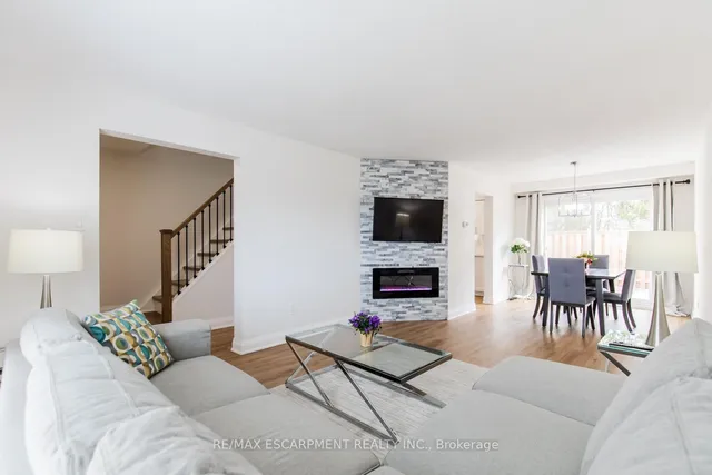 Additional image 13 of 150 Gateshead Cres Unit 101