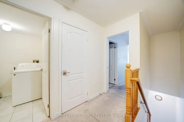 Additional image 32 of 45 Heron Park Pl Unit 14
