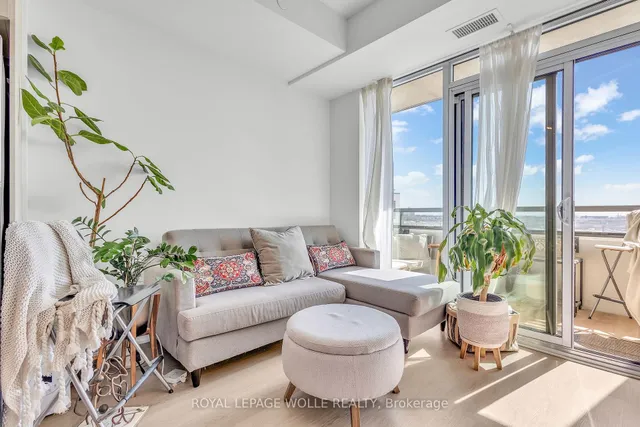 Additional image 19 of 859 The Queensway N/A Unit 412