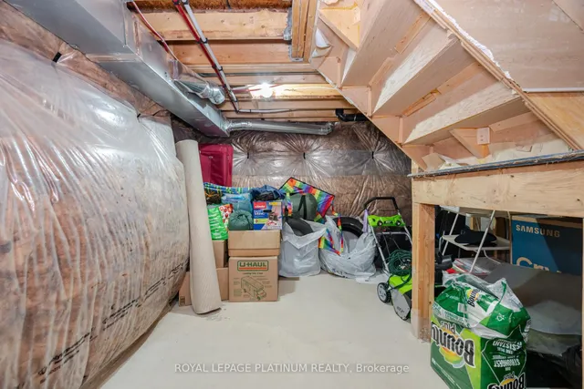 Additional image 47 of 624 Laking Terr