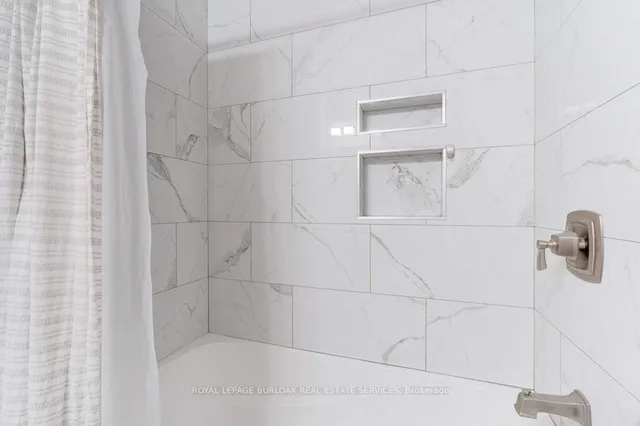 Additional image 29 of 2055 Walkers Line Unit 237