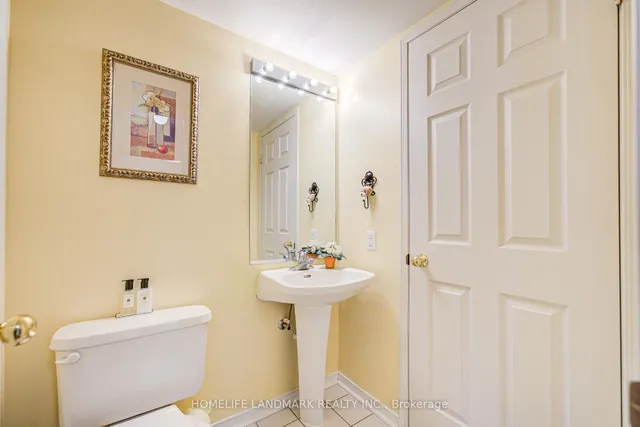 Additional image 17 of 83 Mondeo Dr Unit 212