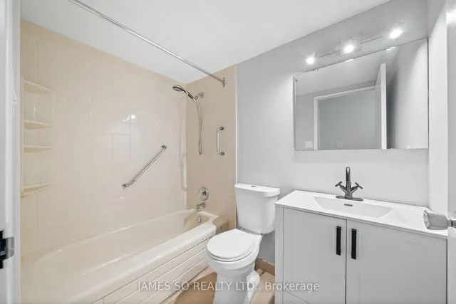 Additional image 27 of 20 Fashion Roseway N/A Unit 408