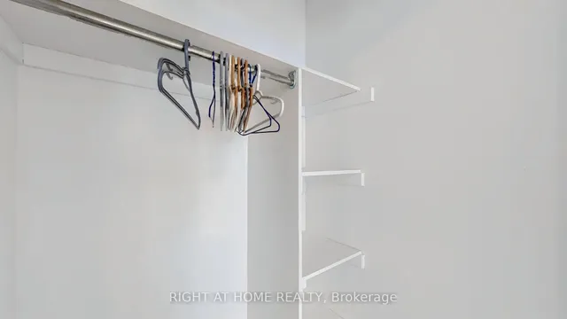 Additional image 28 of 60 ORCHID PLACE Dr Unit 15