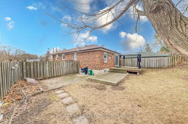 Additional image 36 of 20 Blakemanor Blvd
