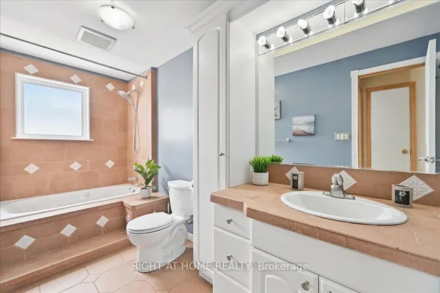 Additional image 16 of 13 Marston St