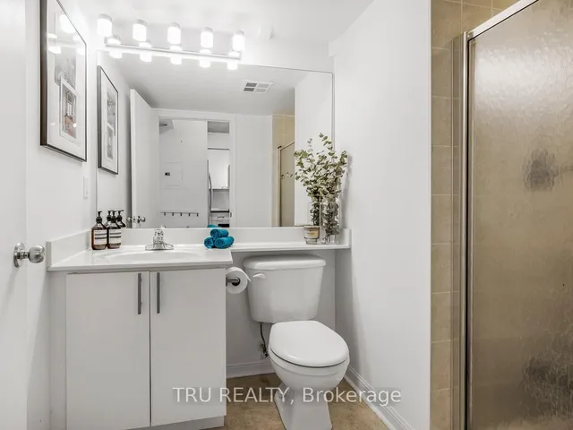 Additional image 20 of 1029 King St Unit 841