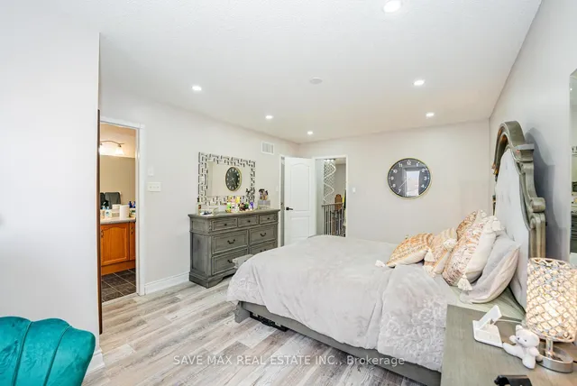 Additional image 26 of 6 Weather Vane Lane