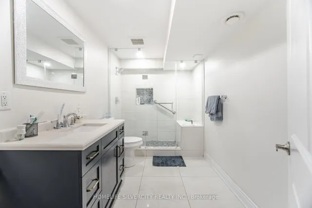 Additional image 32 of 13 Fenchurch Dr