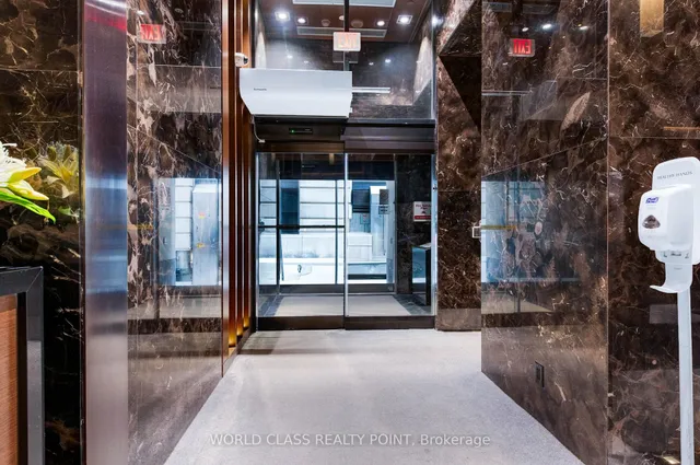 Additional image 4 of 70 Temperance St Unit 1914