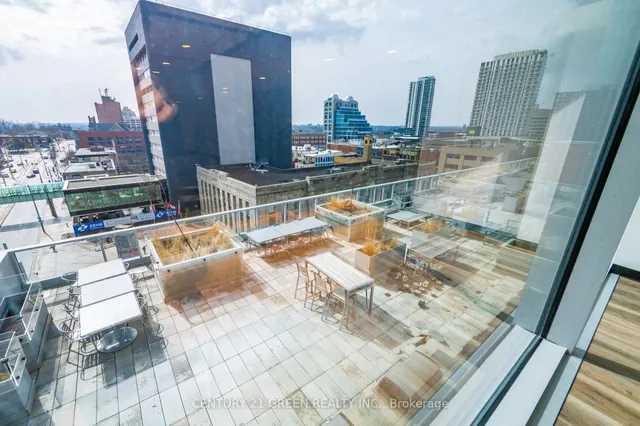 Additional image 43 of 60 Frederick St Unit 1002