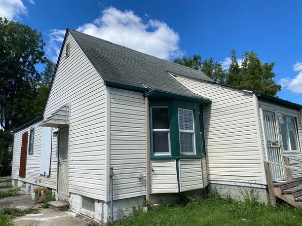 8457 Brace St, Detroit, MI 48228