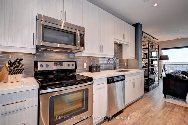 Additional image 19 of 1 Victoria St Unit 901