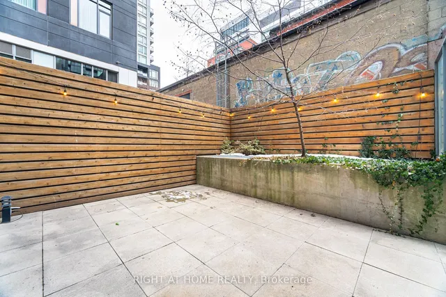 Additional image 35 of 650 King St Unit 106