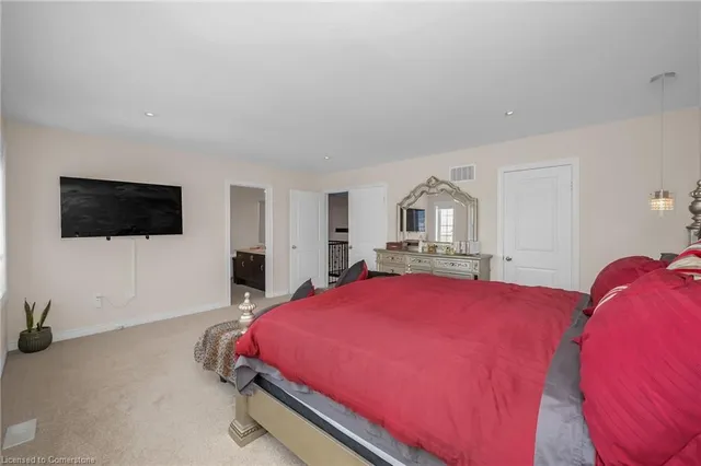 Additional image 24 of 142 Irwin Ave