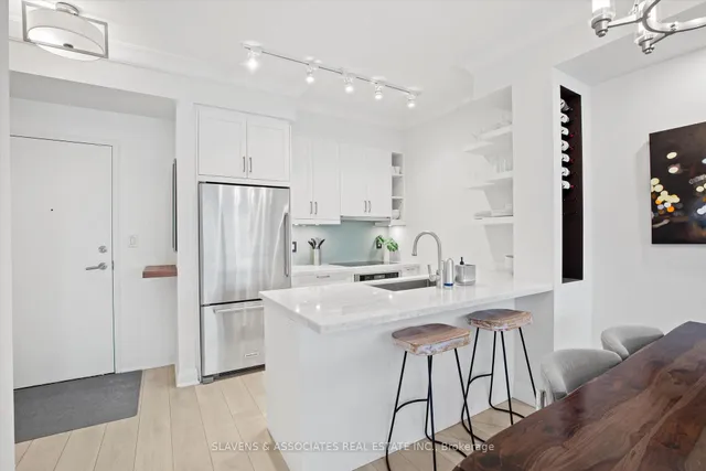 Additional image 7 of 400 Adelaide St Unit PH1