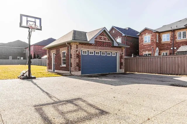 Additional image 48 of 78 Hollowgrove Blvd