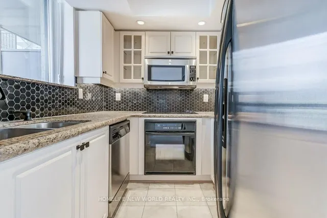 Additional image 21 of 140 Simcoe St Unit 1520