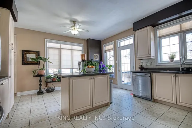 Additional image 12 of 3 Xavier Crt