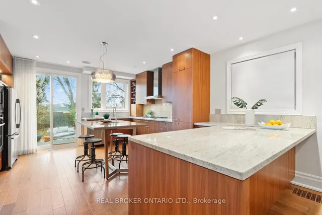 Additional image 2 of 51 Seymour Ave