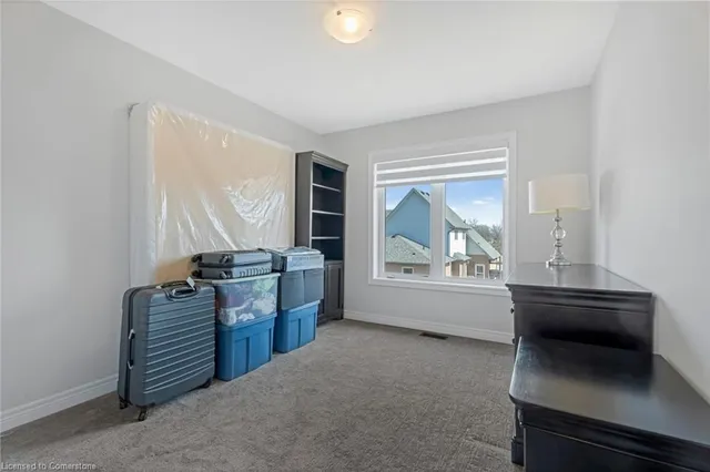 Additional image 26 of 127 Starfire Cres