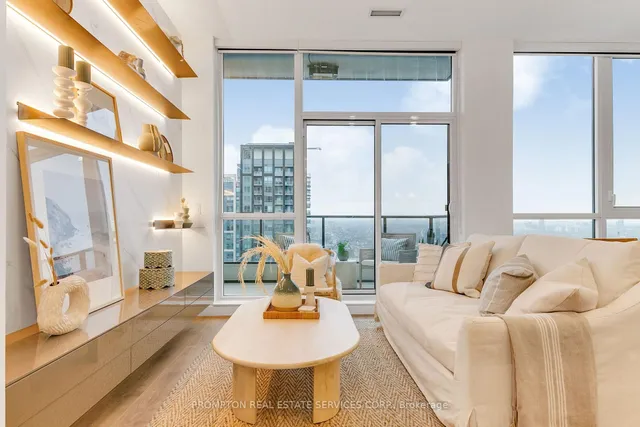 Additional image 4 of 38 Widmer St Unit PH5109