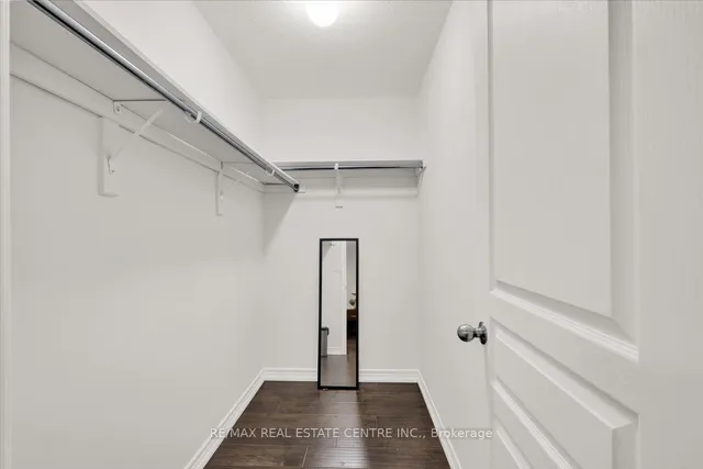 Additional image 29 of 94 IRWIN Ave