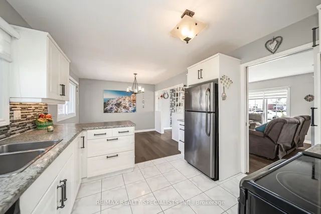 Additional image 12 of 158 Hickson Dr