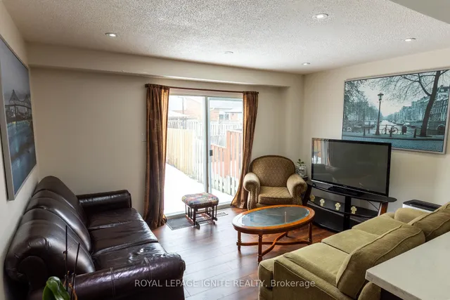 Additional image 6 of 42 Wooliston Cres