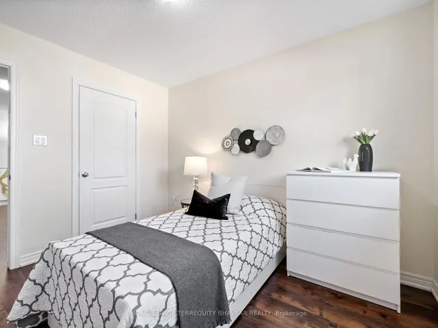 Additional image 23 of 107 Palacebeach Tr