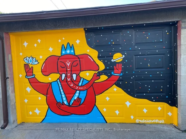 Additional image 34 of 29 Moutray St