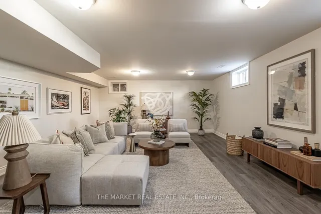 Additional image 30 of 78 Thirty Ninth St