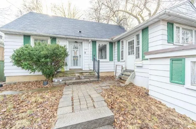 Additional image 30 of 2982 Bayview Ave