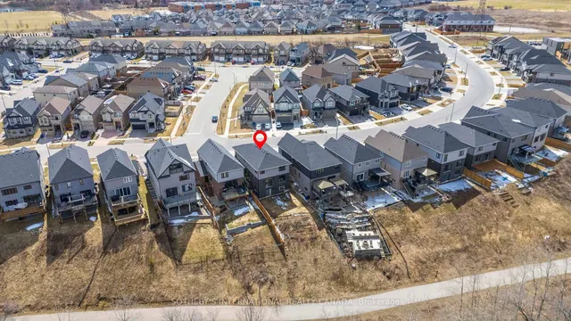 Additional image 48 of 337 Woodbine Ave