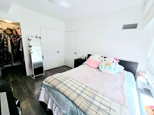 Additional image 38 of 195 Redpath Ave Unit 1009