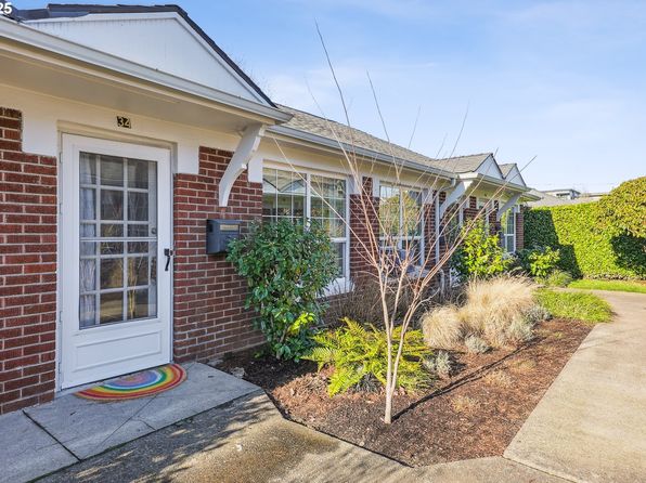 2643 NW Raleigh St UNIT 34, Portland, OR 97210