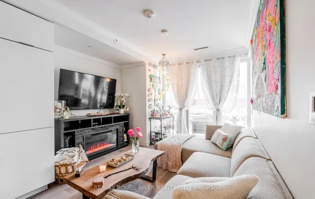 Additional image 10 of 15 Queens Quay Unit 921