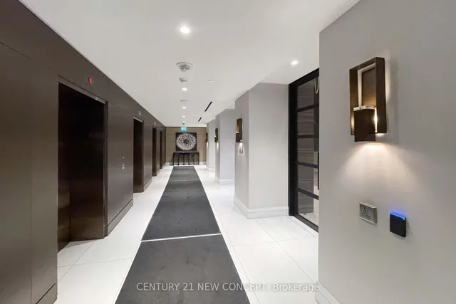 Additional image 30 of 39 Roehampton Ave Unit 2003