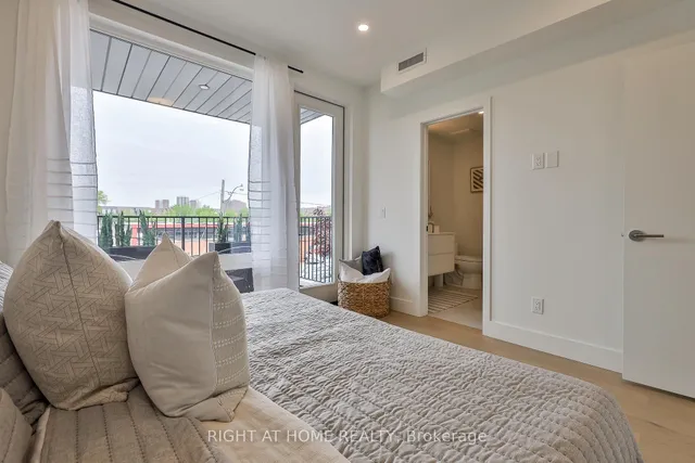 Additional image 15 of 2343 Gerrard St Unit Centre