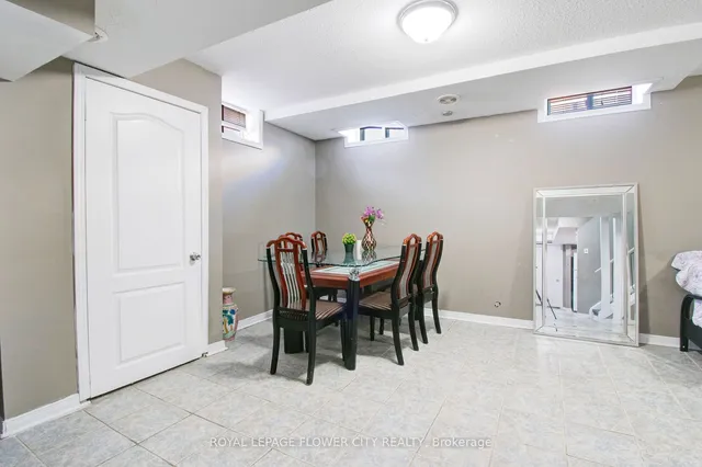 Additional image 22 of 82 Mint Leaf Blvd