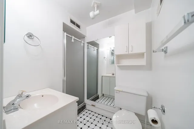 Additional image 31 of 580 Renforth Dr Unit 52