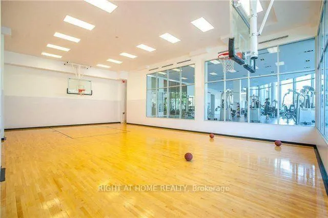 Additional image 31 of 88 Park Lawn Rd Unit 2605