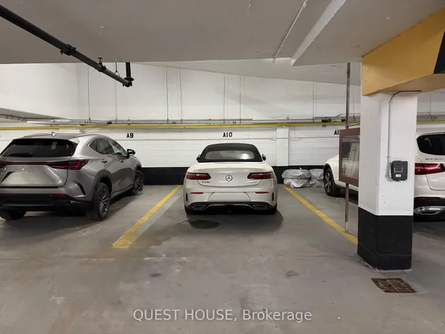 Additional image 27 of 447 Walmer Rd Unit Ph10