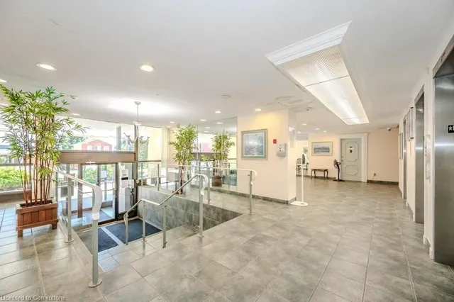 Additional image 20 of 81 Church St Unit 1601