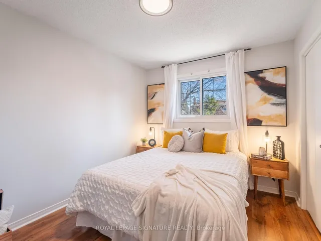 Additional image 23 of 70 Blue Anchor Tr