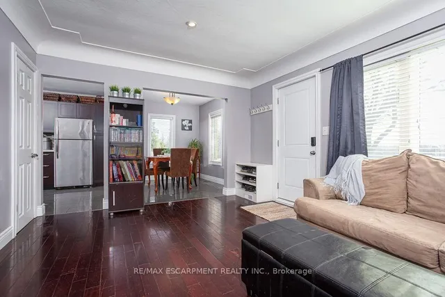 Additional image 11 of 61 Northcliffe Ave