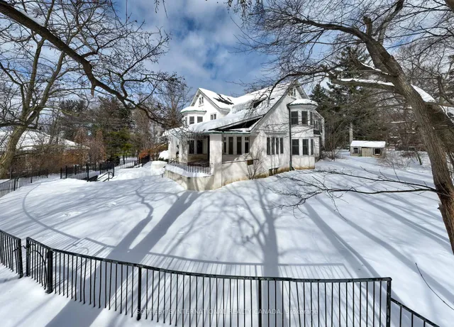 Additional image 2 of 27 Old Yonge St